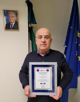 Consegna targa Protezione Civile